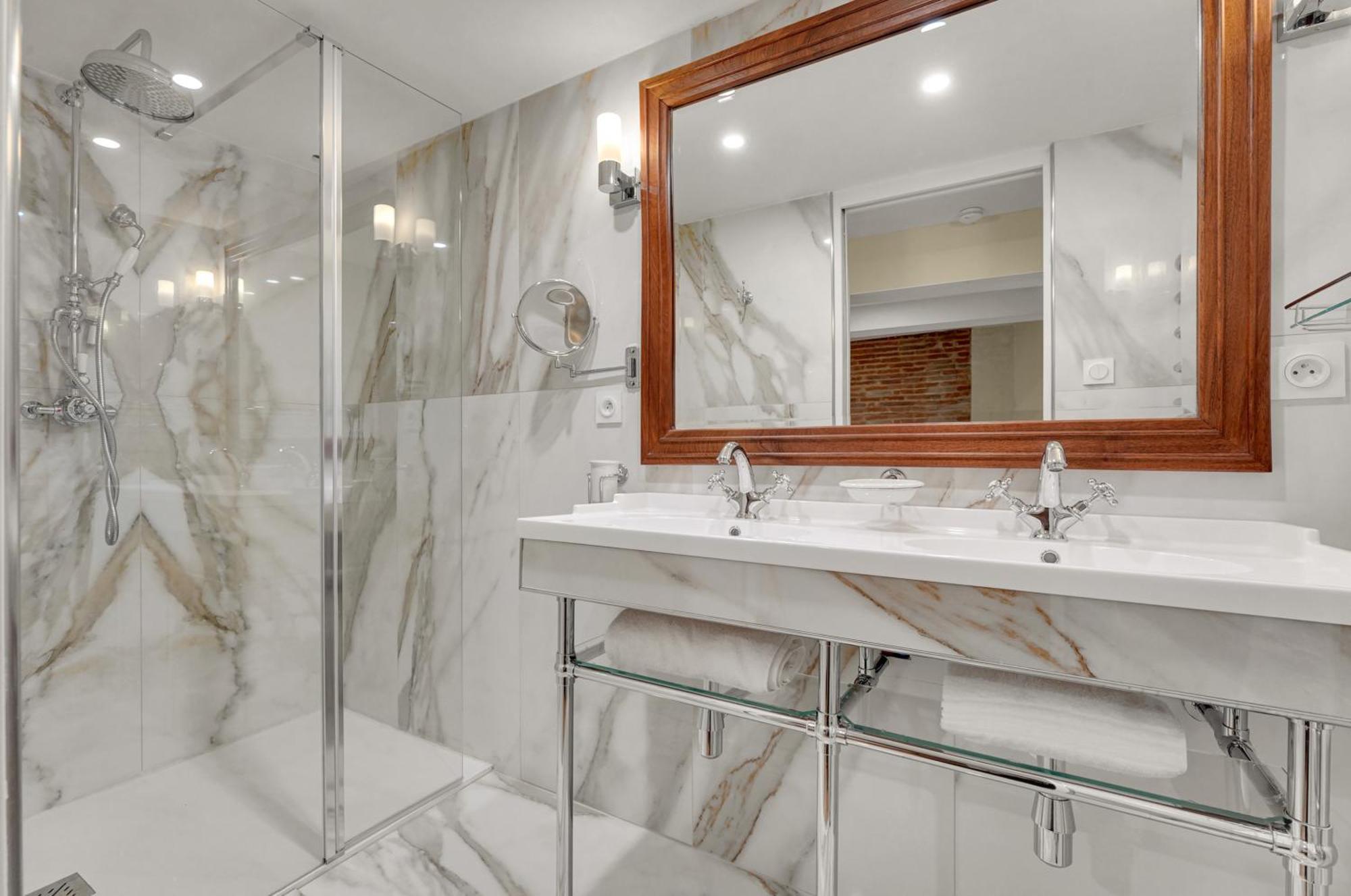 Les Relais Du Capitole - Appartements D'Hotes Toulouse Bagian luar foto