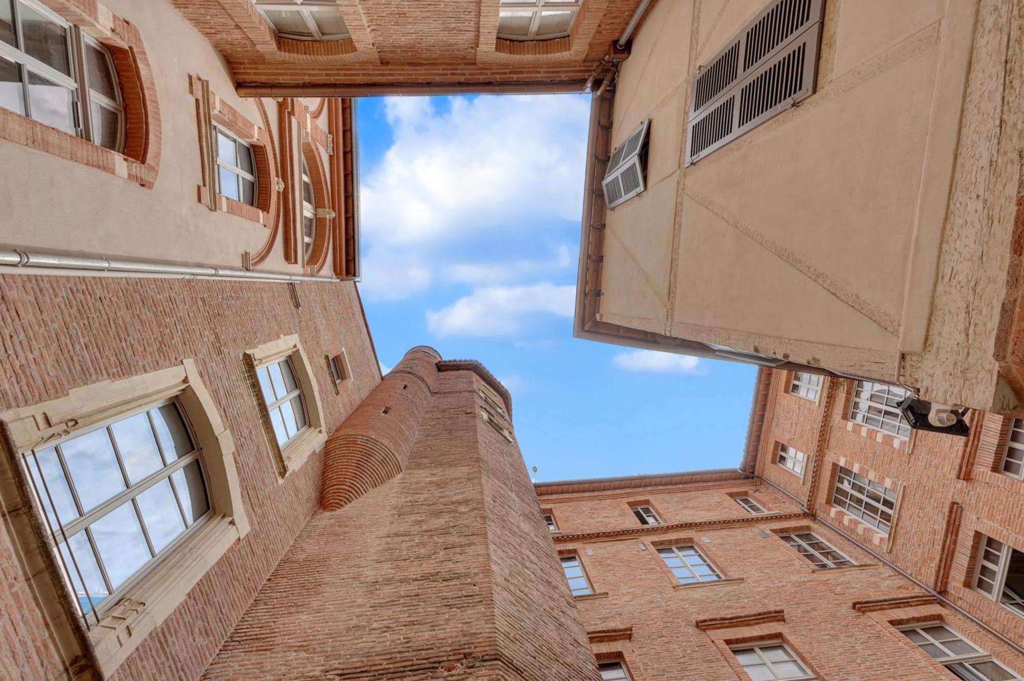 Les Relais Du Capitole - Appartements D'Hotes Toulouse Bagian luar foto